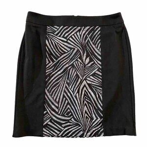 Olivia & Martin Skirt Women’s Size Large Black Grey Lines